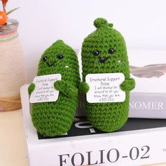 10/1PCS Handmade Emotional Cucumber Cute Handwoven Pendant Funny Crochet Positive Energy Cucumber Gift Home Office Decoration