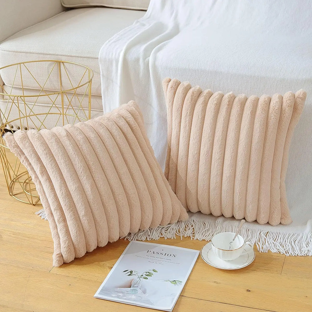 1 piece of plain rabbit hair short pile pillow case, holiday home pillow decoration, soft and comfortable rabbit-hair fabric, su